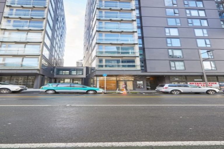 Photo of property in Vsp Nothern Tower, 166c1 Victoria Street, Te Aro, Wellington, 6011