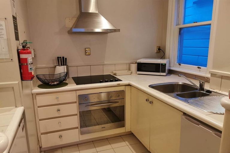 Photo of property in 248u4 The Terrace, Wellington Central, Wellington, 6011