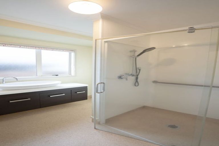 Photo of property in 16 Tawai Dell, Pyes Pa, Tauranga, 3112