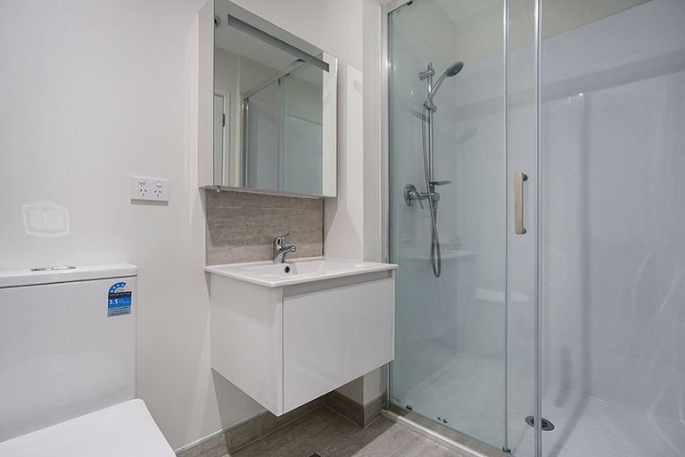 Photo of property in 209/8 Gray Avenue, Mangere East, Auckland, 2024