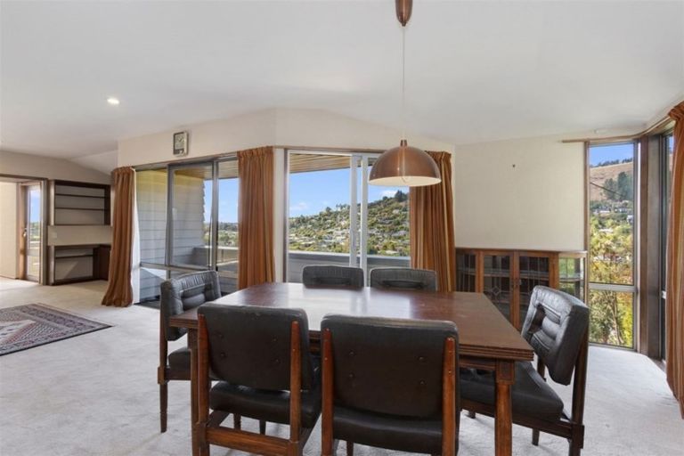 Photo of property in 2 Glenview Terrace, Saint Martins, Christchurch, 8022