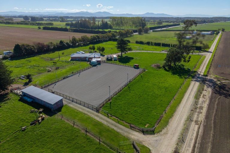 Photo of property in 14 Arowhenua Station Road, Kerrytown, Timaru, 7973