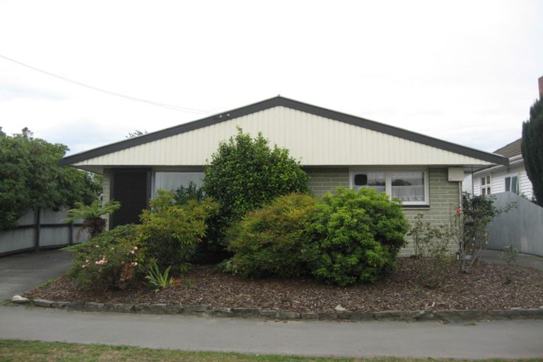 Photo of property in 1/4 Upland Road, Hoon Hay, Christchurch, 8025