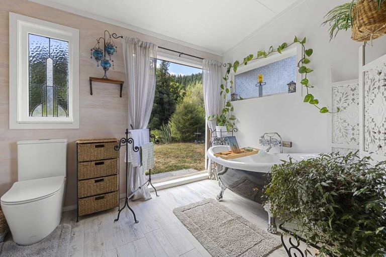 Photo of property in 944 Old Mountain Road, Waitetuna, Raglan, 3295