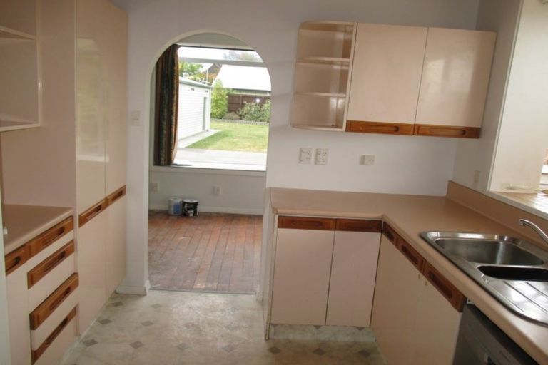 Photo of property in 403 Mairehau Road, Parklands, Christchurch, 8083