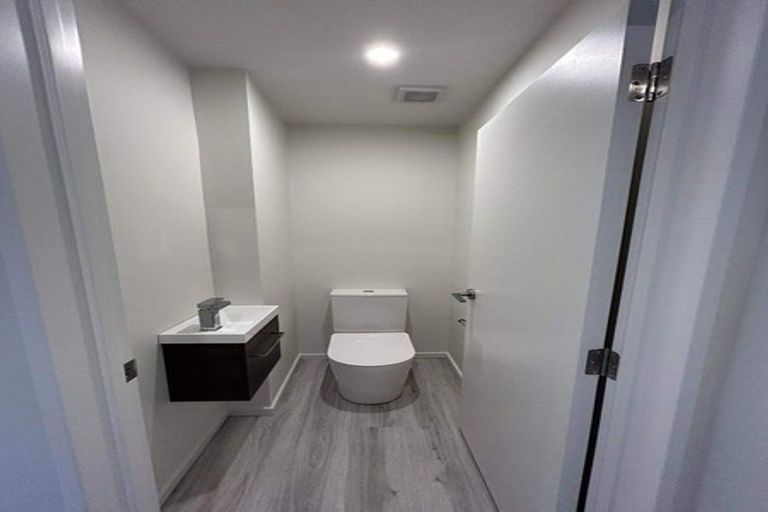 Photo of property in 9a/7 Maronan Street, Woolston, Christchurch, 8023