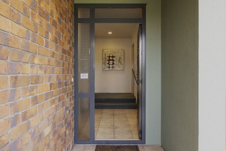 Photo of property in 1 Orchid Place, Ohauiti, Tauranga, 3112