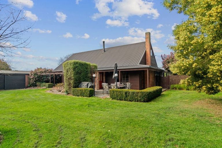 Photo of property in 14 Anson Street, Kirwee, Darfield, 7571