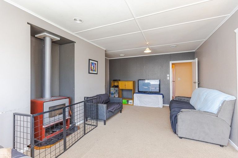 Photo of property in 11 Humphrey Street, Marton, 4710