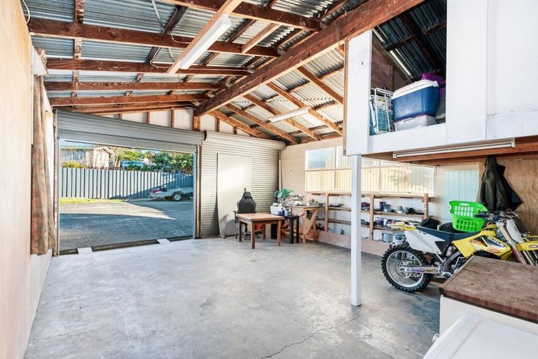 Photo of property in 21 Manapouri Street, Tikipunga, Whangarei, 0112