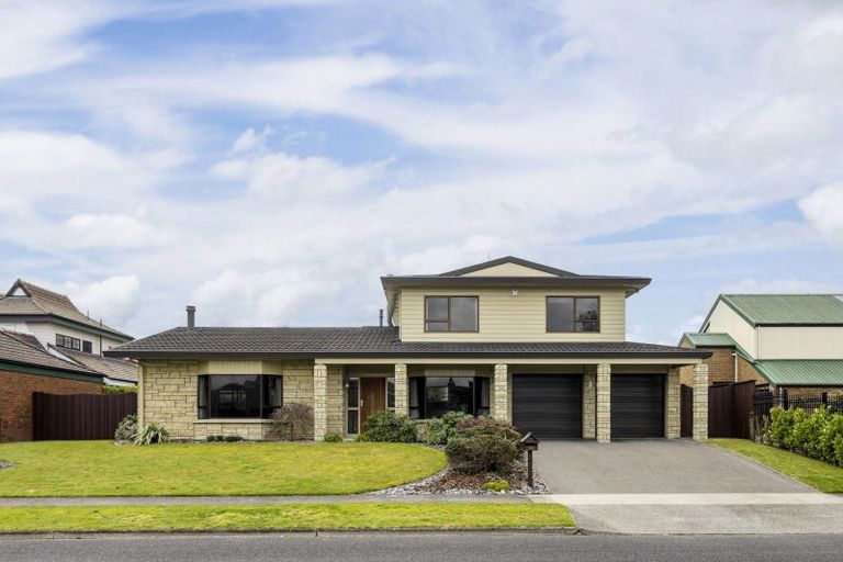 Photo of property in 68 Delamare Road, St Andrews, Hamilton, 3200