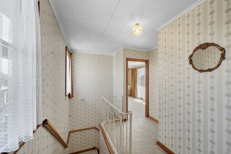 Photo of property in 77 Barker Road, Marewa, Napier, 4110