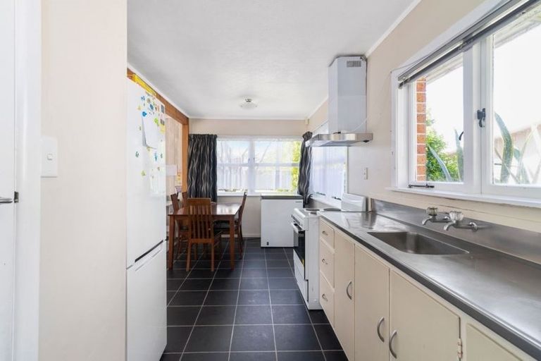 Photo of property in 25 Mckee Avenue, Fenton Park, Rotorua, 3010