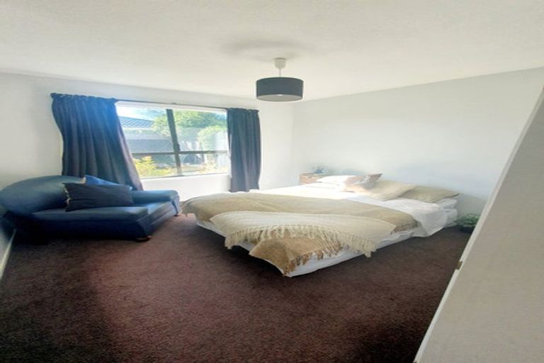 Photo of property in 24 Brogar Place, Casebrook, Christchurch, 8051