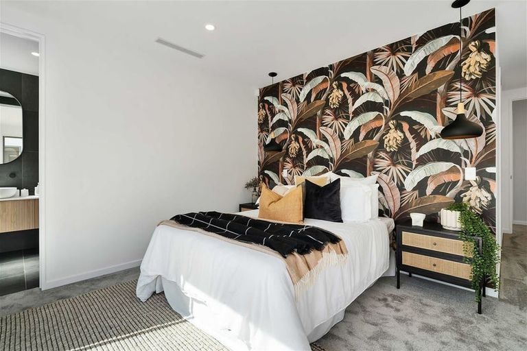 Photo of property in 4 Frank Ernest Crescent, Prebbleton, 7604