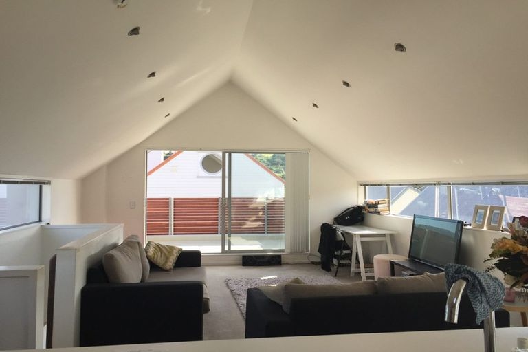Photo of property in 63u1 Darlington Road, Miramar, Wellington, 6022