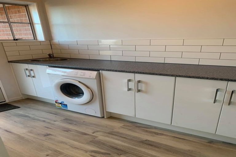 Photo of property in 2/3 Pinedale Lane, Linwood, Christchurch, 8062