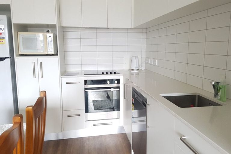 Photo of property in 27 Bushlands Park Drive, Albany, Auckland, 0632