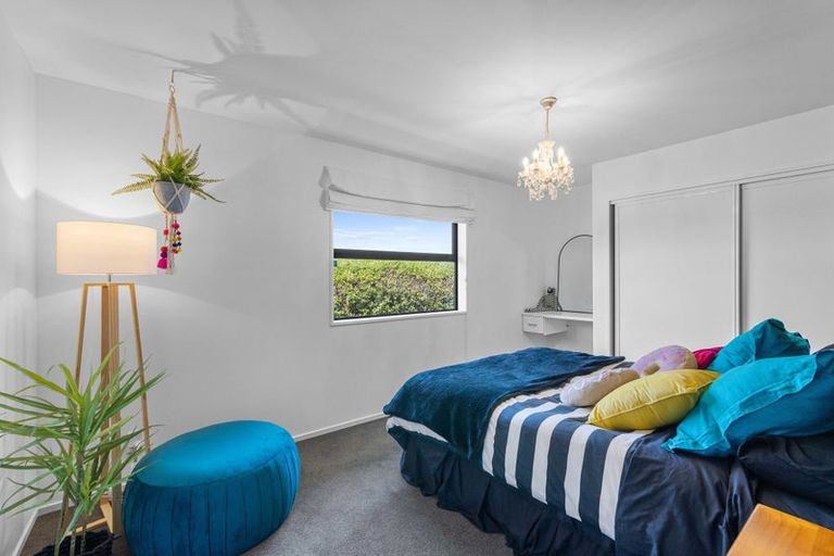 Photo of property in 32 Bronco Drive, Aidanfield, Christchurch, 8025