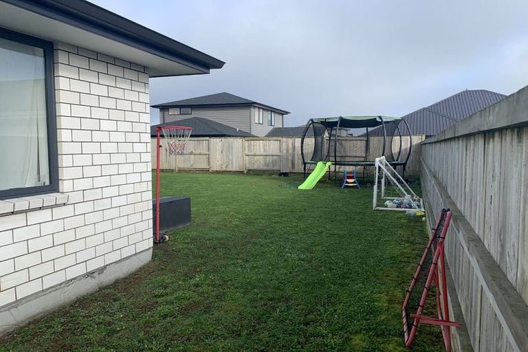 Photo of property in 11 Hehan Close, Cambridge, 3434