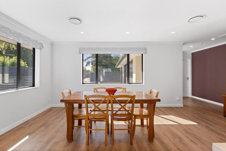 Photo of property in 14 Eltham Road, Blenheim, 7201