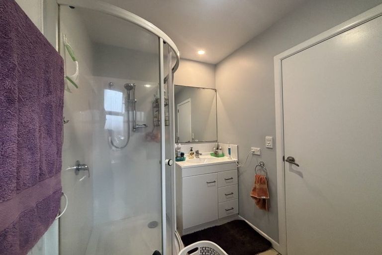 Photo of property in 5/110 Martin Street, Wallaceville, Upper Hutt, 5018