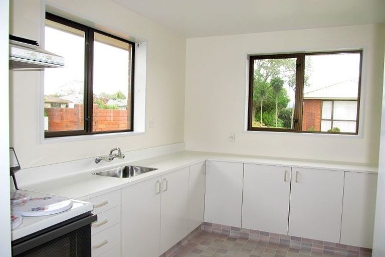 Photo of property in Carmichael Courts, 25/14 Wharenui Road, Upper Riccarton, Christchurch, 8041