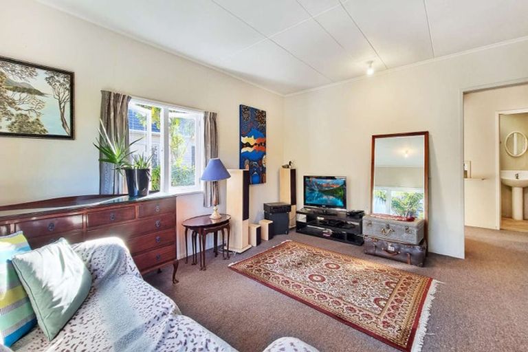 Photo of property in 15 Holland Street, Glenholme, Rotorua, 3010