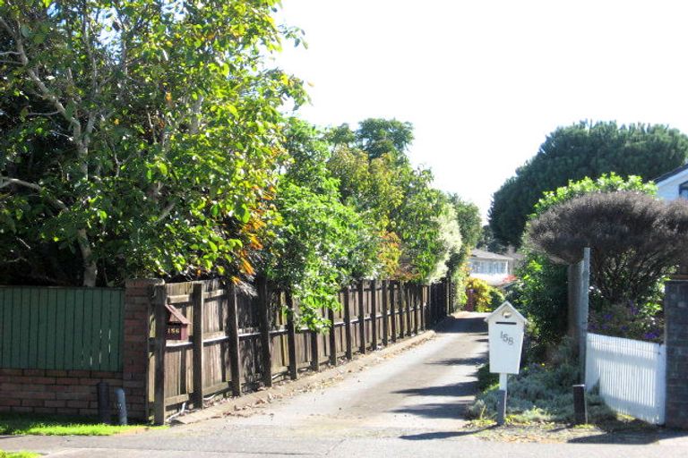 Photo of property in 156 Hill Road, Manurewa, Auckland, 2105