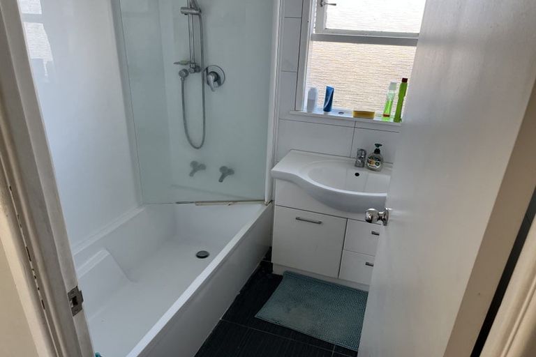 Photo of property in 19 Gainsborough Street, Manurewa, Auckland, 2102