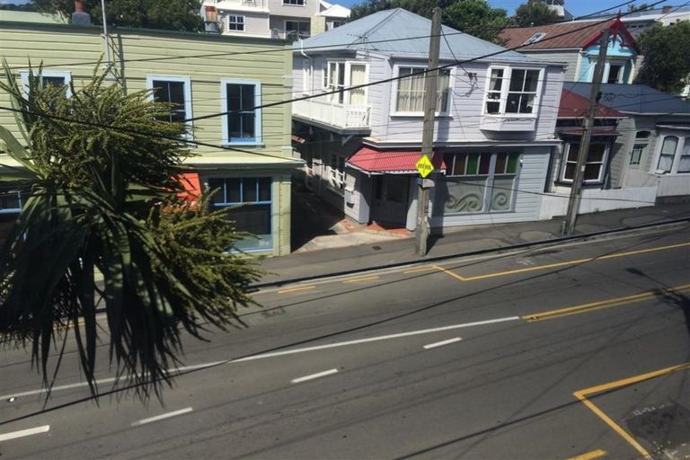 Photo of property in 62 Wallace Street, Mount Cook, Wellington, 6021