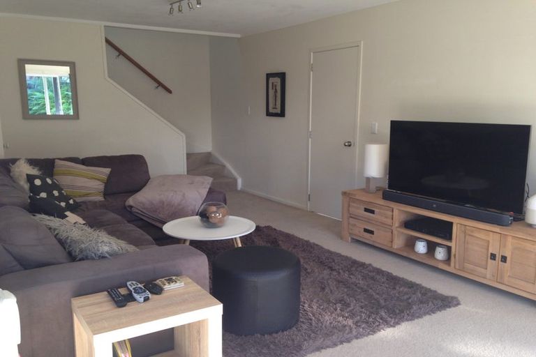 Photo of property in 4/56 Youngs Road, Papakura, 2110