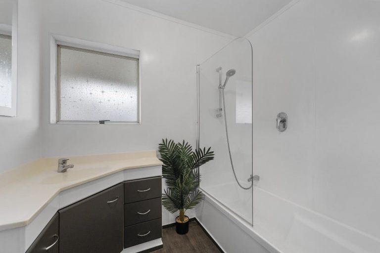 Photo of property in 17 Poihaere Street, Turangi, 3334