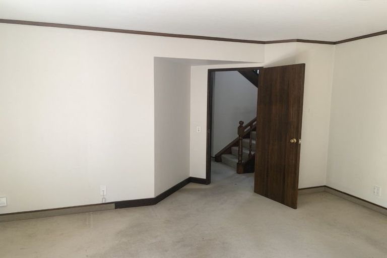 Photo of property in 3 Aintree Grove, Churton Park, Wellington, 6037