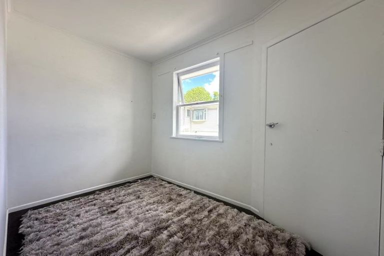 Photo of property in 1/19 O'halloran Road, Howick, Auckland, 2014