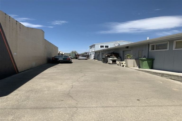 Photo of property in 1/64 Wakefield Street, Alicetown, Lower Hutt, 5010