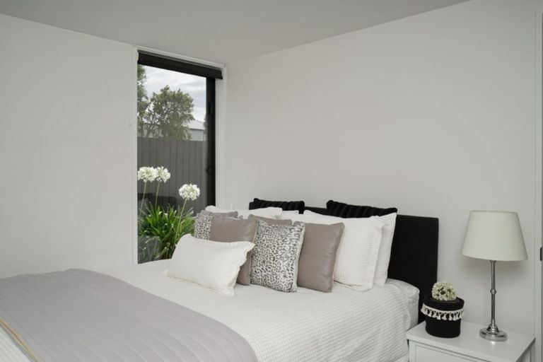 Photo of property in 4/275 Kilmore Street, Christchurch Central, Christchurch, 8011