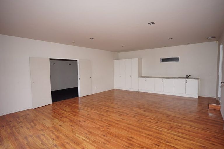 Photo of property in 3 Orewa Heights Crescent, Orewa, 0931