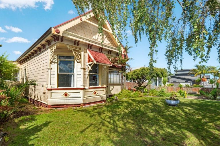 Photo of property in 433 Palmerston Road, Gisborne, 4010