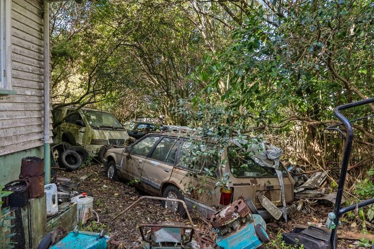 Photo of property in 37 Wairau Road, Forrest Hill, Auckland, 0627