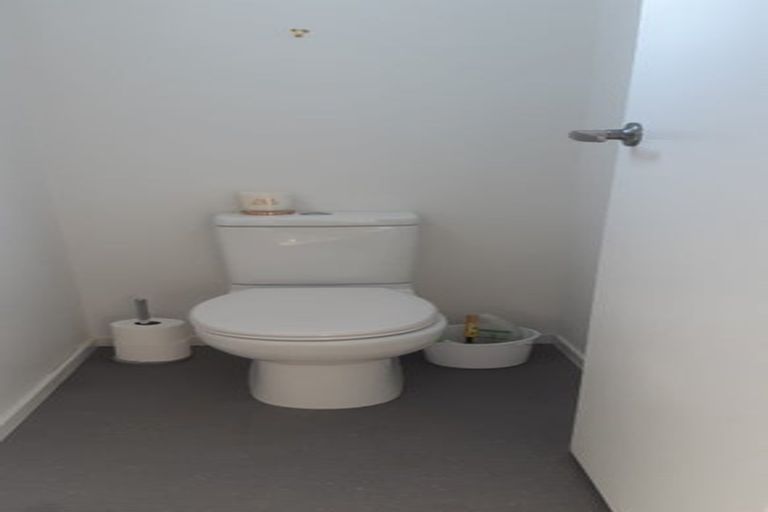 Photo of property in 390-392 Jackson Street, Petone, Lower Hutt, 5012