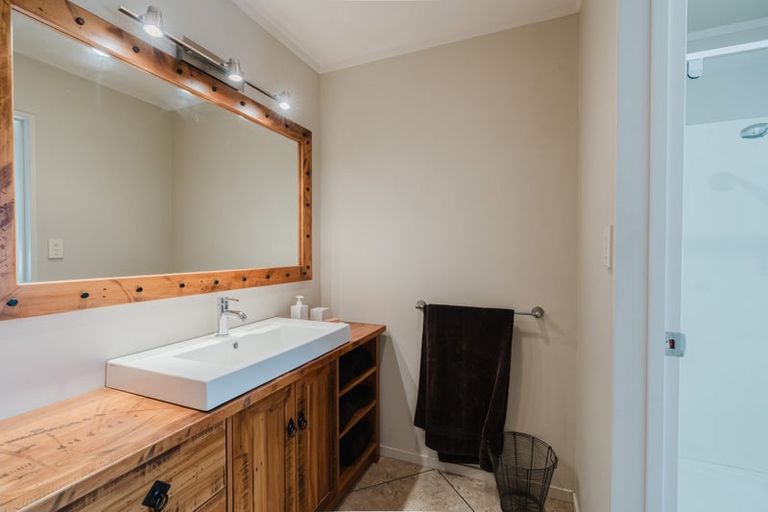 Photo of property in 1 Jean Place, Pukete, Hamilton, 3200