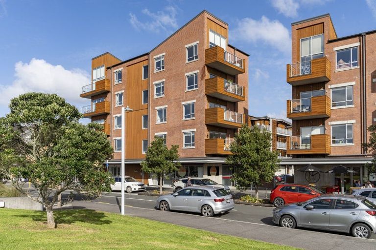 Photo of property in 201/160a Hobsonville Point Road, Hobsonville, Auckland, 0616