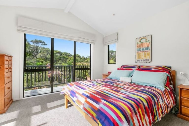 Photo of property in 80 Landing Drive, Albany, Auckland, 0632