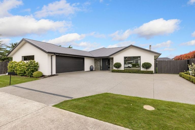 Photo of property in 18 Broomleigh Drive, Rolleston, 7615