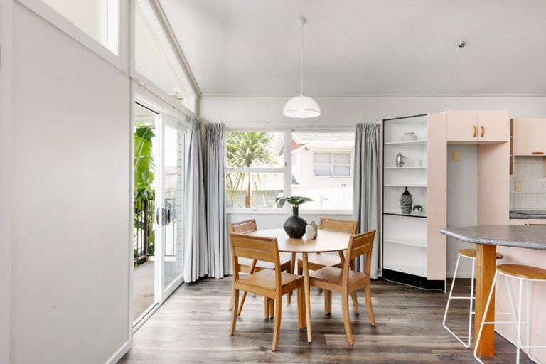 Photo of property in 12 Pelorus Street, Glenview, Hamilton, 3206