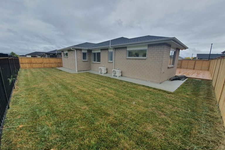 Photo of property in 23 Holcroft Street, Papakura, 2110