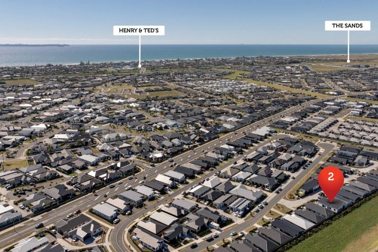 Photo of property in 2 Julie Lane, Papamoa, 3118