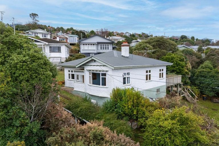 Photo of property in 31 Forfar Street, Clyde Hill, Dunedin, 9011