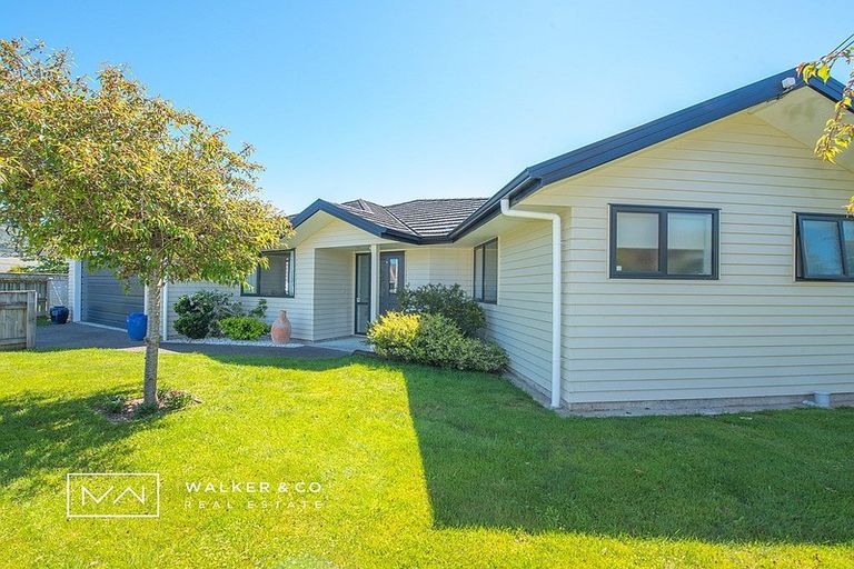 Photo of property in 30 Milton Street, Trentham, Upper Hutt, 5018